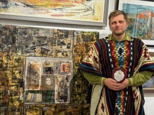 Dariusz Kaminski with his work 'Mill 360', a purchase prize winner of the 2025 Meffan Winter Show